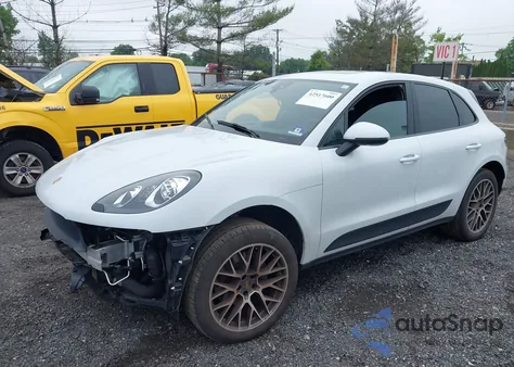 2018 Porsche Macan Sport Edition из США, поврежденный, VIN WP1AA2A53JLB23250